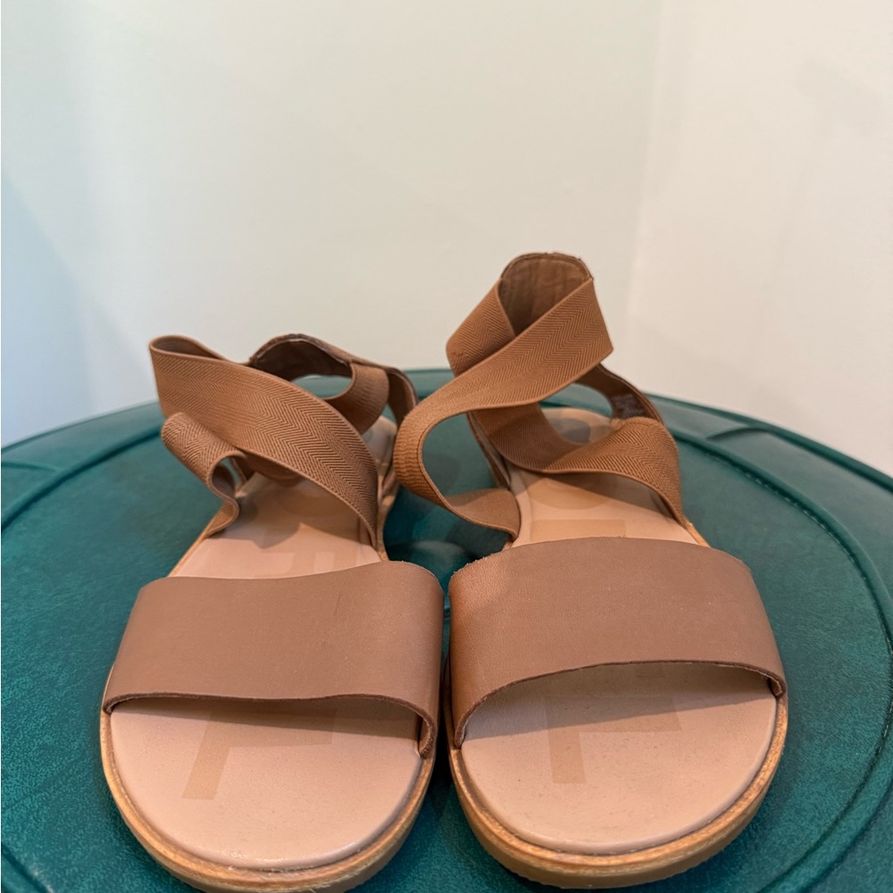 Sorel Ella Sandals
